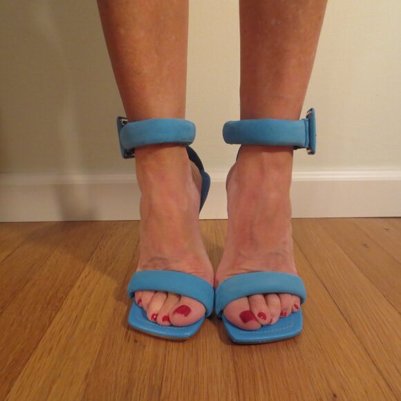 Last chance NNB Blue SCHUTZ Tube Strap High Heel Sandals - Picture 2 of 8